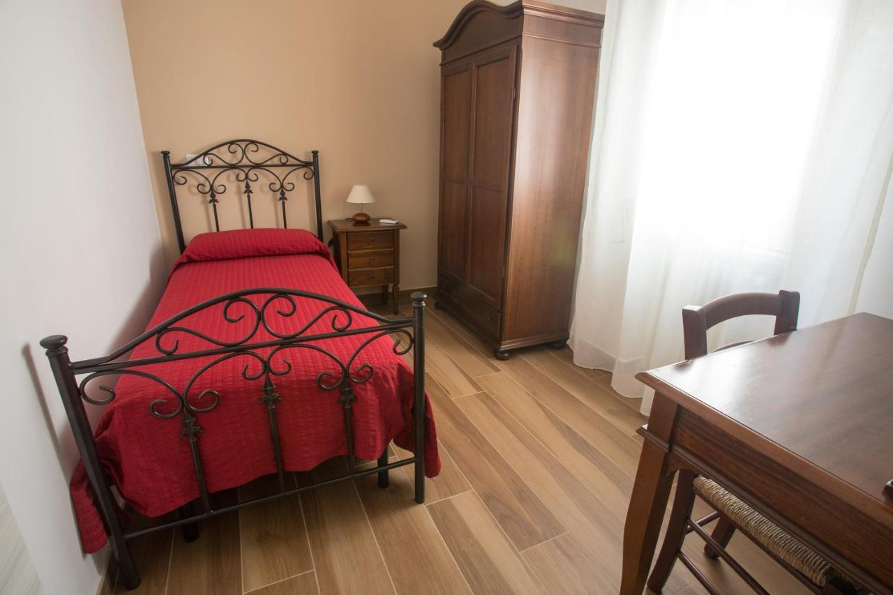 Bed and Breakfast La Coccinella B.B. Bed By Night Ltb à Lecce Extérieur photo